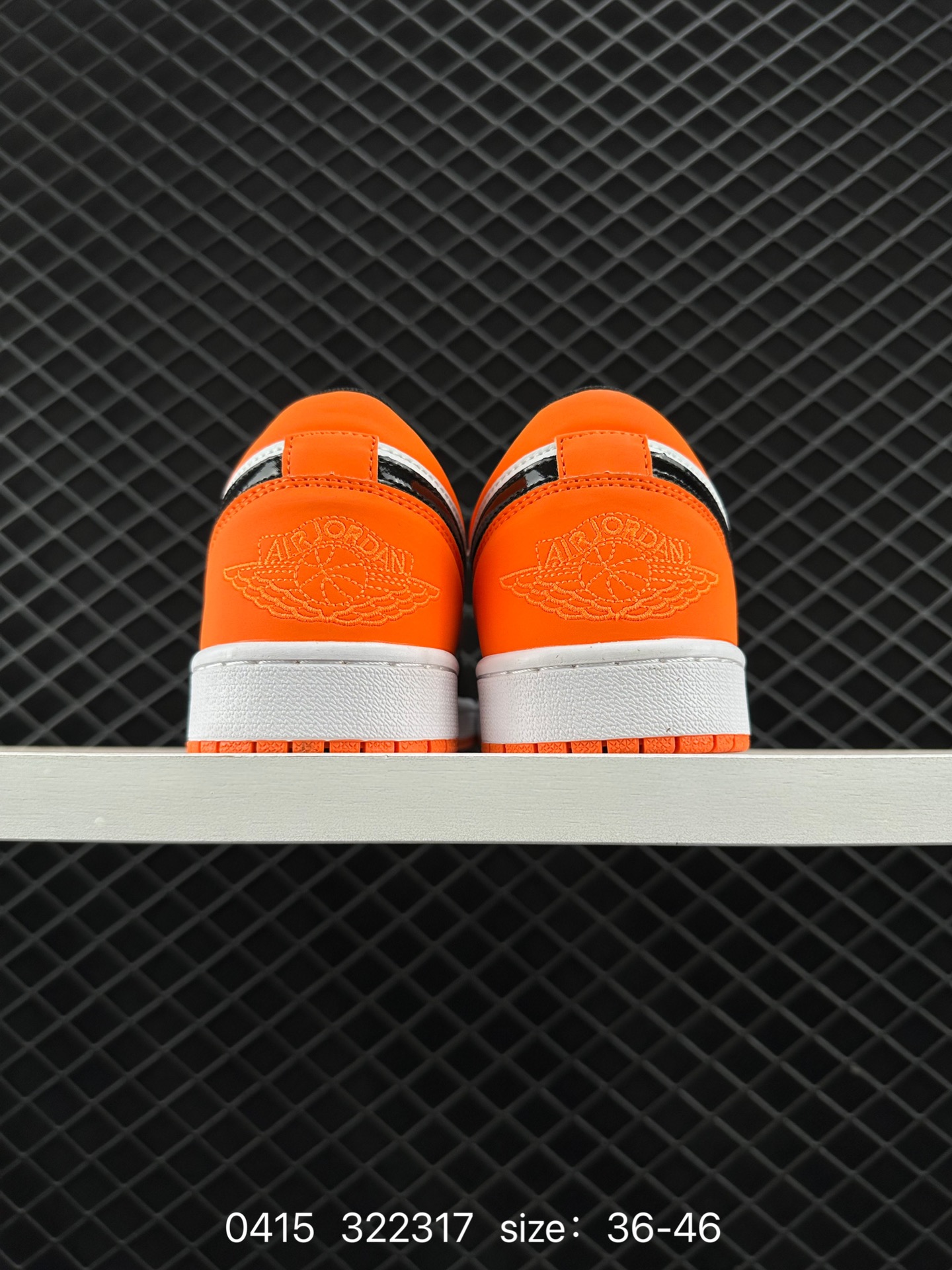 Nike Wmns Air Jordan 1 Low AJ1